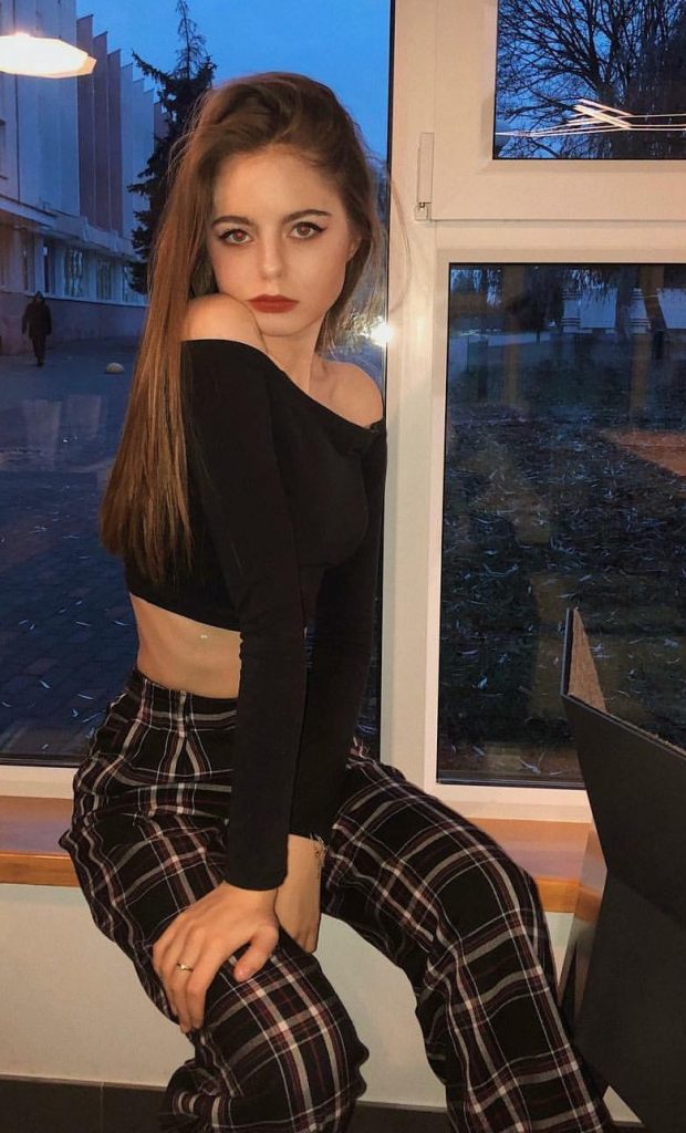 Sutangazi Hard Escort Müge
